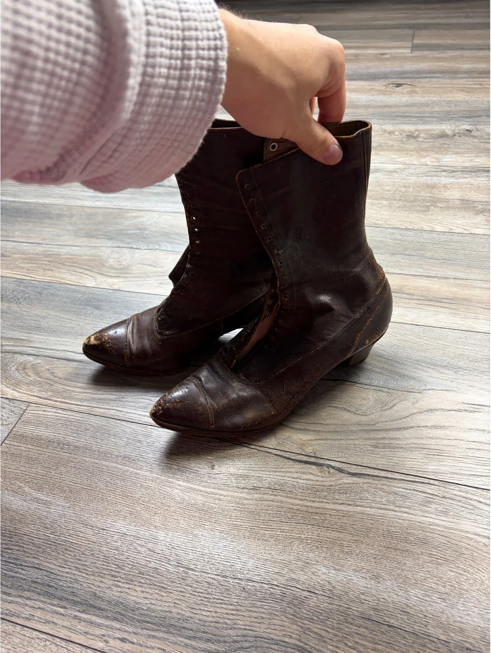 Vintage Brown Leather Button-Up Ankle Boots